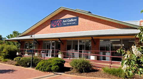 GIGS Art Gallery & Studios - Broome Tourism 0