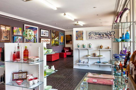 GIGS Art Gallery & Studios - Broome Tourism 1