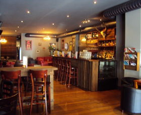 Bottlerocket Bar And Cafe - Broome Tourism 0