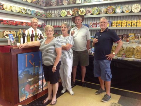 Holland Wines - Broome Tourism 7