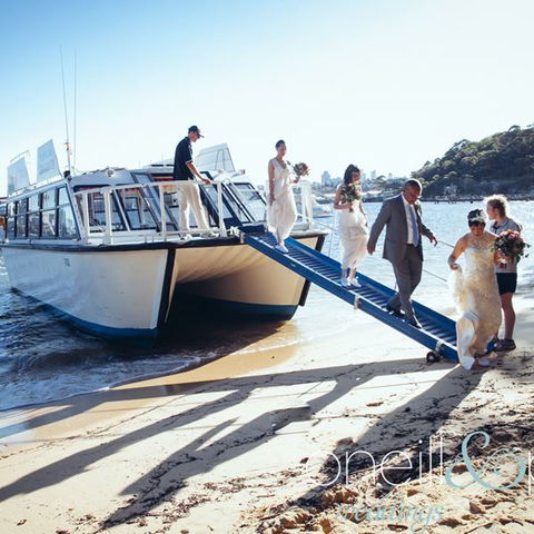 H2O Maxi Taxis - Broome Tourism 3