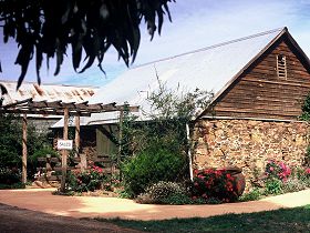 Spring Vale Vineyard - Broome Tourism 0