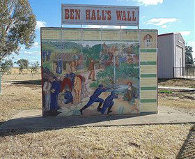 Ben Halls Wall - Broome Tourism 0