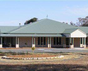 Bluebelles Art Gallery - Broome Tourism 0