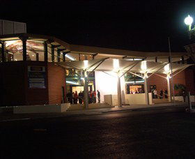 Bathurst Memorial Entertainment Centre - Broome Tourism 0