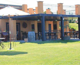Tumbarumba Wine Escapes - Broome Tourism 0