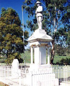 Cooyar War Memorial - Broome Tourism 1