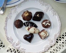 Robyn Rowe Chocolates - Broome Tourism 1