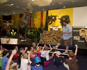 National Dinosaur Museum - Broome Tourism 1