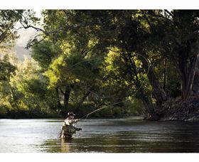 Fly Fishing Tumut - Broome Tourism 1