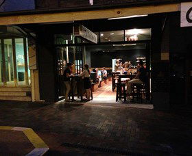 Flat Rock Brew Cafe And Nano Brewery - Broome Tourism 0