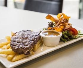 Windsor RSL - Broome Tourism 1