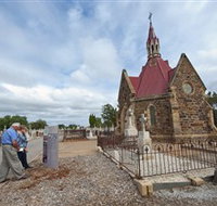 Trailblazing Women Interpretive Trail at West Terrace Cemetery - Broome Tourism