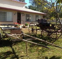 Mr and Mrs Behan Sulky Display - Broome Tourism