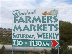 Riverland Farmers Market - Broome Tourism 0