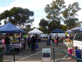 Riverland Farmers Market - Broome Tourism 2