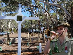 Macclesfield ANZAC Memorial Gardens - Broome Tourism 2