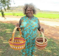 Injalak Arts and Crafts - Broome Tourism