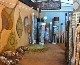 Maningrida Arts And Culture - Broome Tourism 0