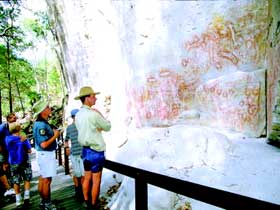 Carnarvon Gorge, Carnarvon National Park - Broome Tourism 1