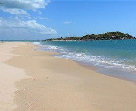 Dhamitjinya (East Woody Island) And Galaru (East Woody Beach) - Broome Tourism 4
