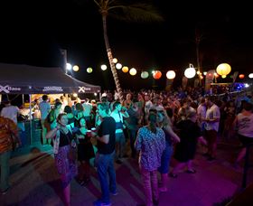 Live Entertainment At Magnetic Island - Broome Tourism 0