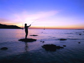 Fishing At Magnetic Island - Broome Tourism 0