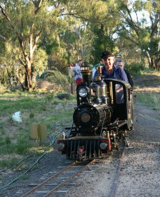 Jerilderie Steam Rail - Broome Tourism 0