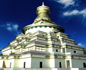 The Great Stupa Of Universal Compassion - Broome Tourism 0