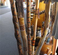 Sandhills Artefacts - Broome Tourism