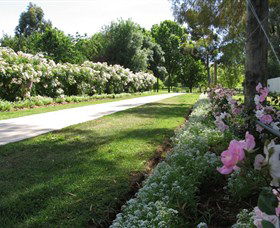 Barooga Botanical Gardens - Broome Tourism 0