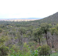 Ben Hall's Cave walking track - Broome Tourism
