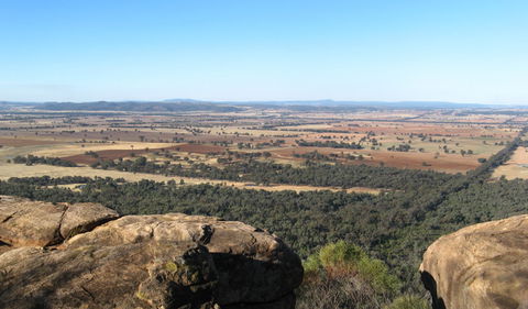 Basin Gully To Eualdrie Lookout Track - Broome Tourism 0