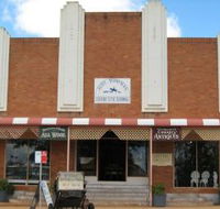 Talbragar Country Antiques - Broome Tourism