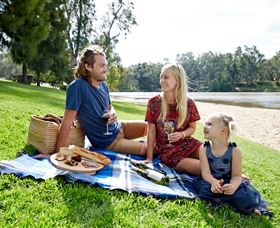 Wagga Beach - Broome Tourism 0