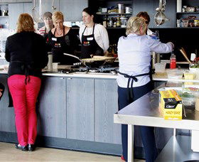 Food I Am Cooking School - Broome Tourism 3