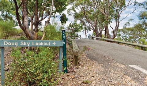Doug Sky Lookout - Broome Tourism 1