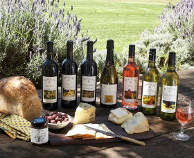 Rosnay Organic Farm And Vineyard - Broome Tourism 0