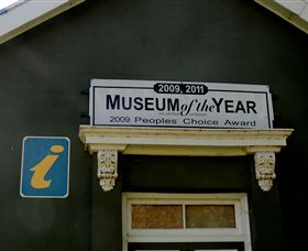Benalla Costume And Kelly Museum - Broome Tourism 8
