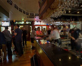 Mooseheads Bar And Nightclub - Broome Tourism 1