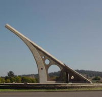 Singleton Sundial - Broome Tourism