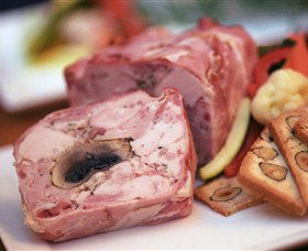Lovedale Smokehouse Gourmet Pantry, Cafe And Masterclasses - Broome Tourism 1
