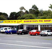 Robertson Pie Shop - Broome Tourism