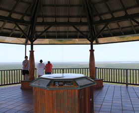Wild Horse Mountain Lookout - Broome Tourism 3