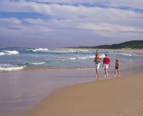 Norah Head Beach - Broome Tourism 0