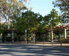 Logan Gardens - Broome Tourism 1