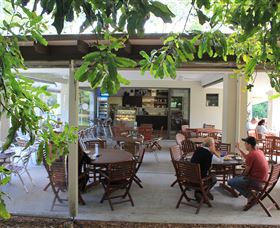 Medowie Macadamias - Broome Tourism 0