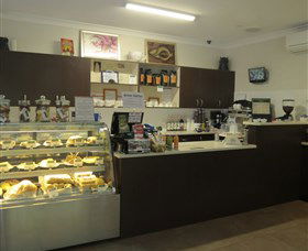 Medowie Macadamias - Broome Tourism 3