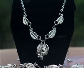 Australian Wildflower Jewellery Gallery - Broome Tourism 0