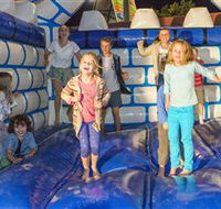 Moonee Beach Tavern - Broome Tourism